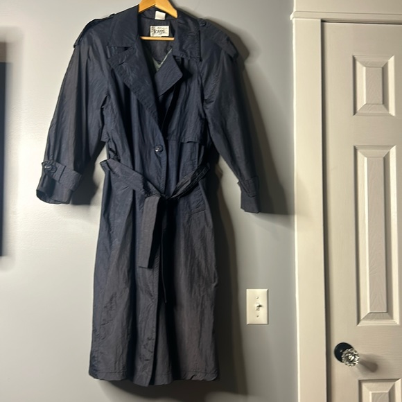 totes Jackets & Blazers - Vintage Ladies Totes Trench Coat 10P Navy Blue